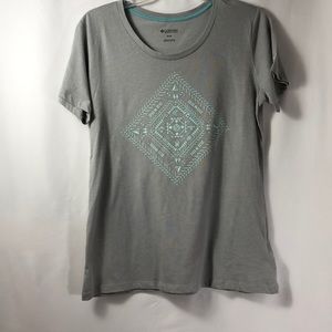 Columbia T-shirt for women size medium